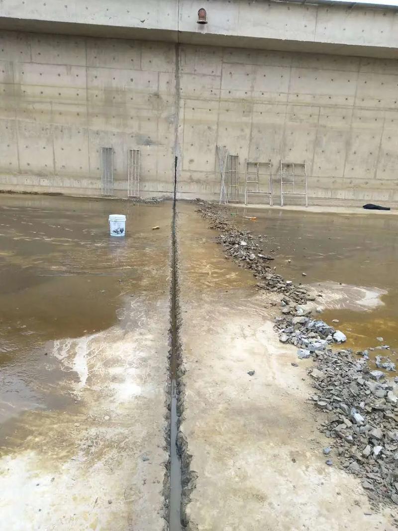 邯郸峰峰矿区施工缝堵漏